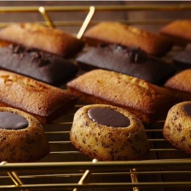 ノワ・ドゥ・ブールからベルギー産チョコレートを使用したバレンタイン限定の焼き菓子「ティグレ」が登場