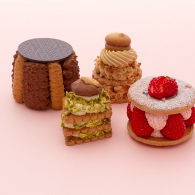 パティスリー・サダハル・アオキ・パリが泉屋東京店とコラボ。泉屋のクッキーがケーキになって登場