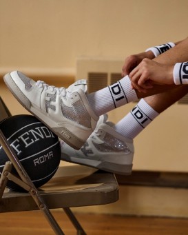 バスケットボールをフィーチャー! フェンディが2023年サマーカプセルコレクションを発表