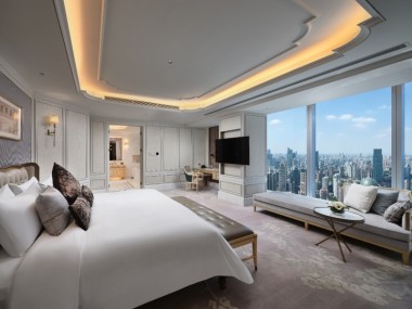 コンラッド・ホテルズ＆リゾーツが66階建て728室の客室を備え、中国・上海の中心地に開業
