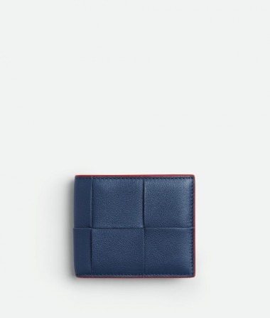 1年頑張った自分へのご褒美に! ボッテガ・ヴェネタから日本限定色の財布が登場