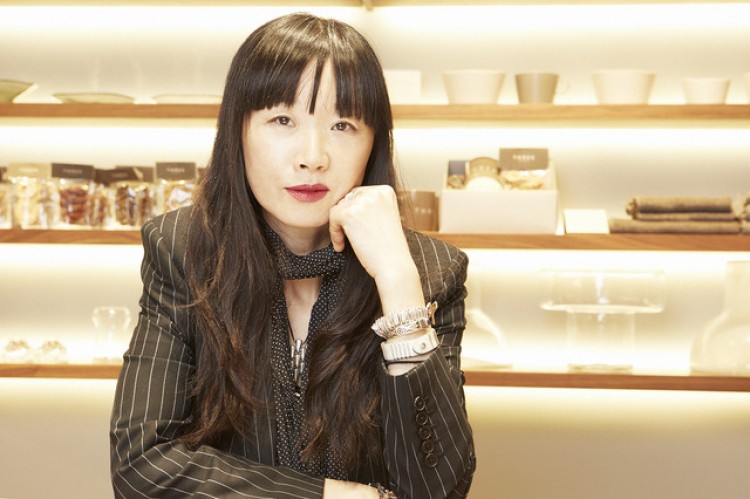 Rie Omoto 生き方 世界で活躍するメイクアップアーティストが見据える未来 Beauty Fashion Headline
