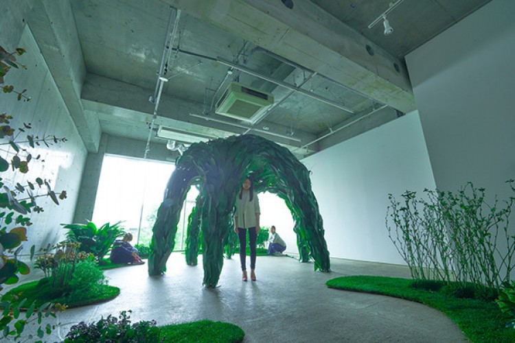 植物がスピーカーに ニコライ バーグマンと大沢伸一による音楽を奏でる公園が出現 Art Culture Fashion Headline