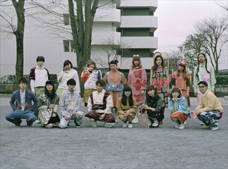 新進気鋭ブランドyuriko Etoが 竹の子族やみゆき族など 族ファッション をテーマにした個展を開催 Art Culture Fashion Headline