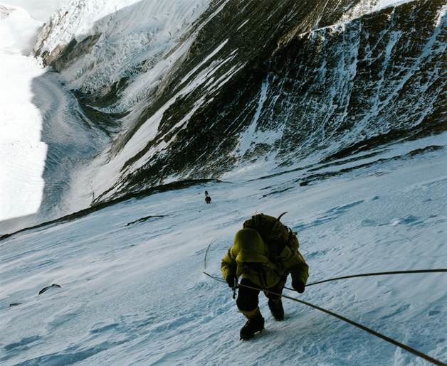 「Lhotse | Manaslu Naoki Ishikawa」展での展示作品