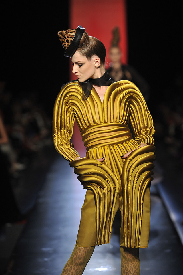 ゴルチエパリはゴージャスな女豹ルック 13 14awオートクチュール Photo 31 56 Fashion Headline