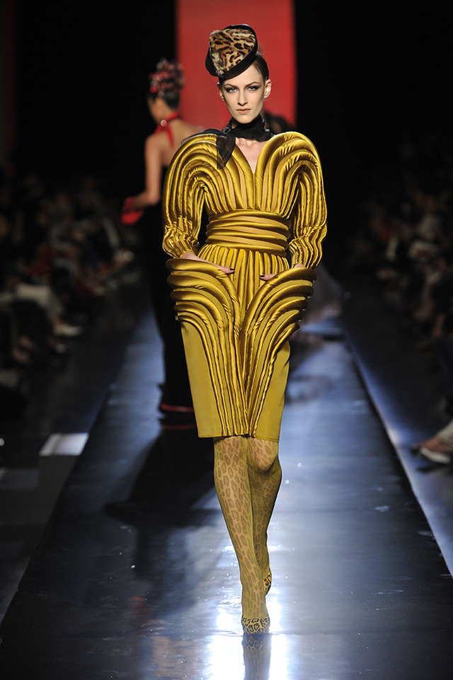 ゴルチエパリはゴージャスな女豹ルック 13 14awオートクチュール Photo 31 56 Fashion Headline