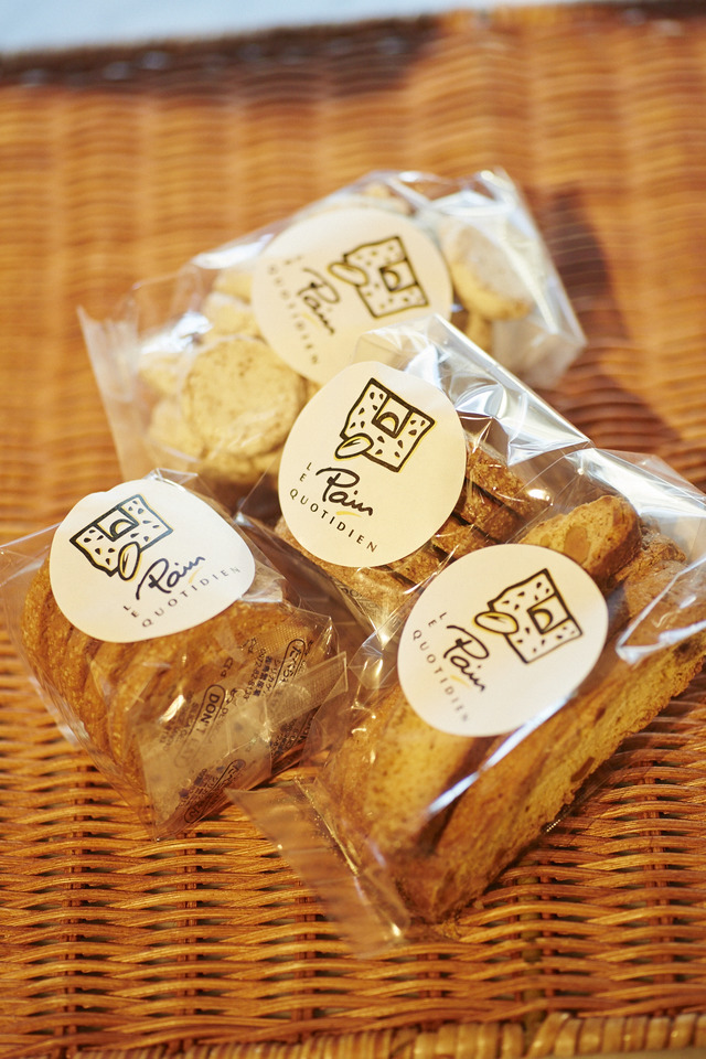 「ル・パン・コティディアン」クッキーなどの焼き菓子は、ちょっとした手土産にも最適