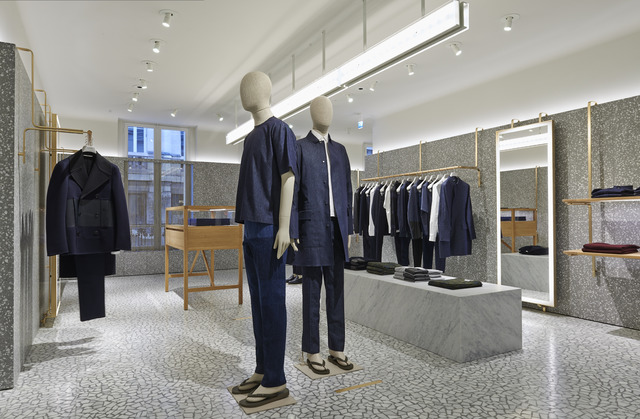 ヴァレンティノ、初メンズ旗艦店をパリにオープン。ジーンズまでトータルオーダー可能 | PHOTO(2/12) | FASHION HEADLINE