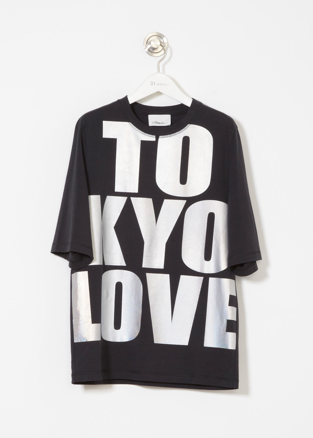 「TOKYO LOVE」シリーズ 限定Tシャツ（黒）