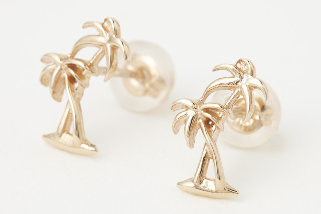 PALM TREE PIERCE（ゴールド）、1万6,000円（税別）