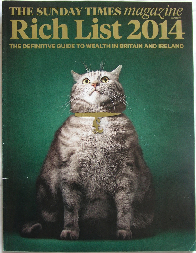 『サンデータイムズ』紙「リッチリスト」2014年版の表紙。太った猫（ファットキャット）は「お金持ち」の意の俗語
