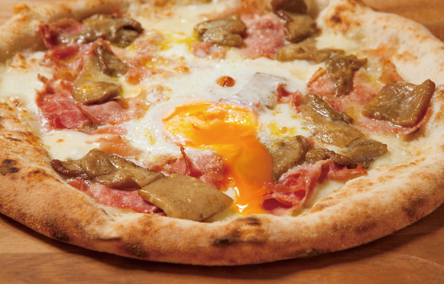 ダ・ガエターノのピザ、ビスマルク