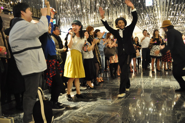 伊勢丹新宿店の閉店後に開催された音楽イベント「MODE & JAZZ NIGHT」