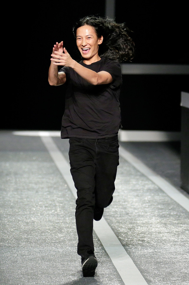 アレキサンダー・ワン氏。「Alexander Wang × H&M」のローンチイベントで披露されたランウエーショーにて