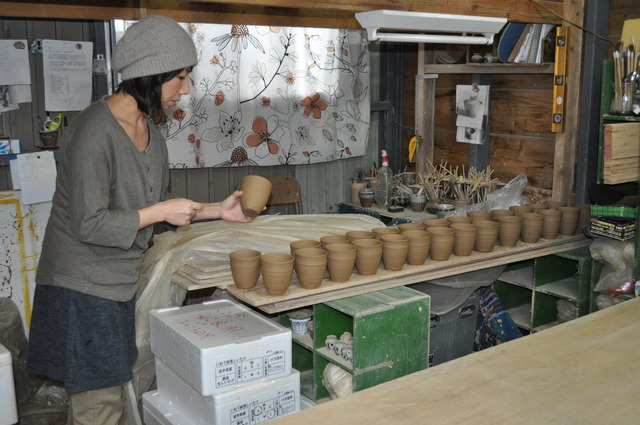 沖縄を訪れた際、陶芸の魅力にはまって移住を決意したという