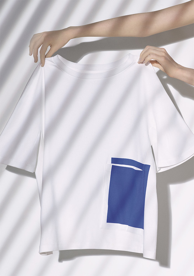 松重健太がデザインしたプチバトーのTシャツ（8,500円）。