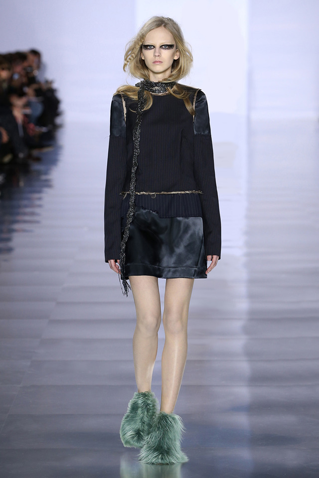 ガリアーノ初のメゾンマルジェラプレタポルテ。近付く両者【201516秋冬ウィメンズ】 PHOTO(17/30) FASHION