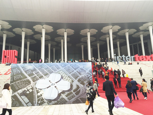 会場は出来たばかりの国家会展中心（上海）（National Exhibition and Convention Center）