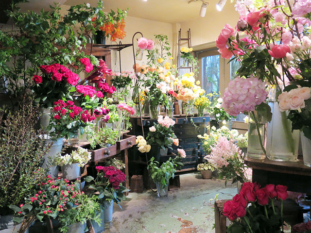 南青山の裏路地に佇む 知る人ぞ知る花屋 店内は丸ごとブーケ Le Vesuve Photo 16 18 Fashion Headline
