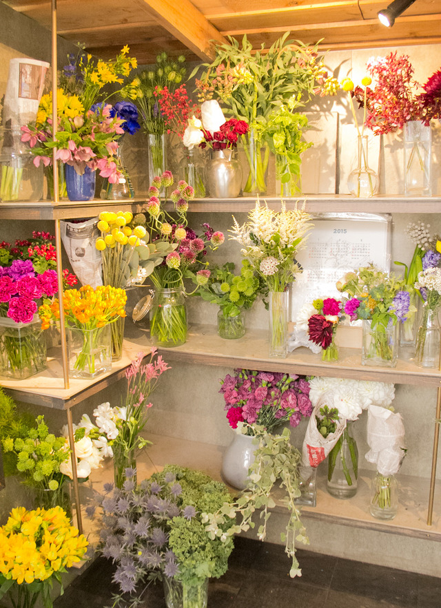 明治神宮前の花屋「ザ リトル ショップ オブ フラワーズ（The Little Shop of Flowers）」