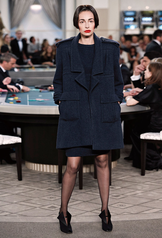 \u30b7\u30e3\u30cd\u30eb\u306e\u30b7\u30fc\u30af\u30ec\u30c3\u30c8\u30ab\u30b8\u30ce\u3001\u30c9\u30ec\u30b9\u30b3\u30fc\u30c9\u306f\u300e\u30a8\u30ec\u30ac\u30f3\u30c8\u300f\u301015-16AW\u30aa\u30fc\u30c8\u30af\u30c1\u30e5\u30fc\u30eb\u3011 | PHOTO(4\/68) | FASHION ...