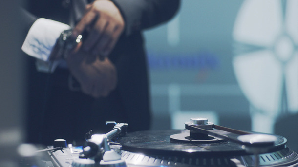 セイコー×DJミツ・ザ・ビーツ「セイコー アストロン」の世界観を映像化したムービー「Watch DJ」