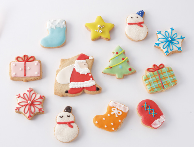 クリスマスツリーや雪だるま、サンタクロースが描かれたアンファンのアイシングクッキー（12枚入り1,600円/配送のみ）