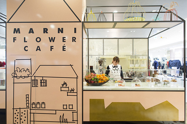 阪急うめだ本店3階にオープンした「MARNI FLOWER CAFE」