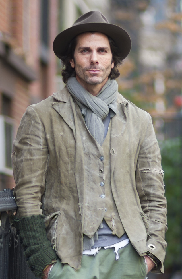 グレッグローレン Greg Lauren The Wrecked Tee ダメージ加工 切りっぱなし コットン 半袖Tシャツ カットソー 0 グレー 未使用【G4-2125】 グレッグ ローレン日本初のポップアップが表参道のスーパー ドット