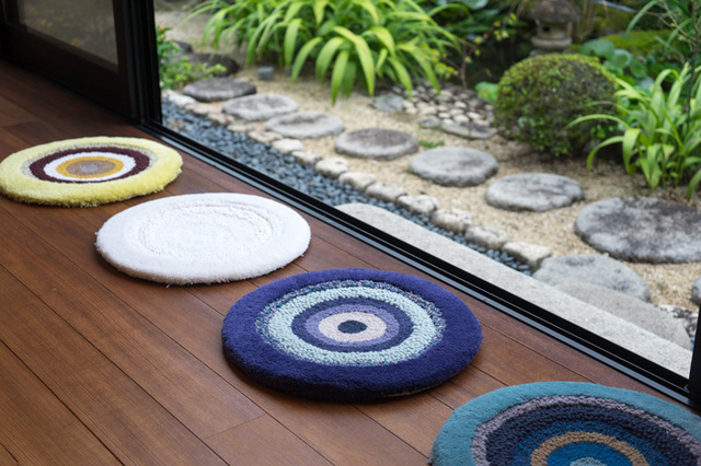 バザーエガルドモンジェ ラグ バザーエガルドモンジェ ラグ Bazar et Garde-Manger（バザー・エ