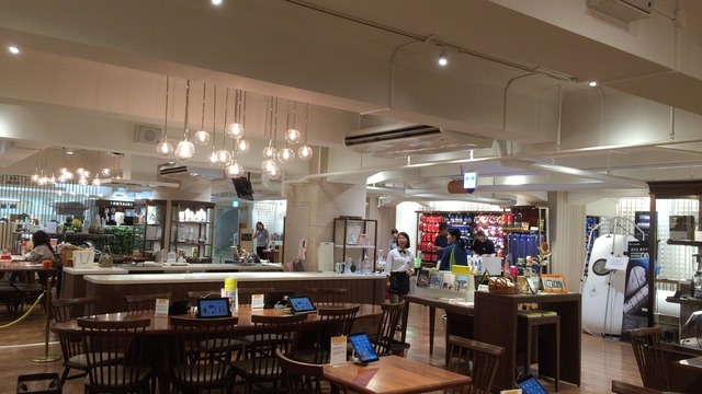 本館7階の体験型複合ショップ「Hajimarino Cafe（はじまりのカフェ）」