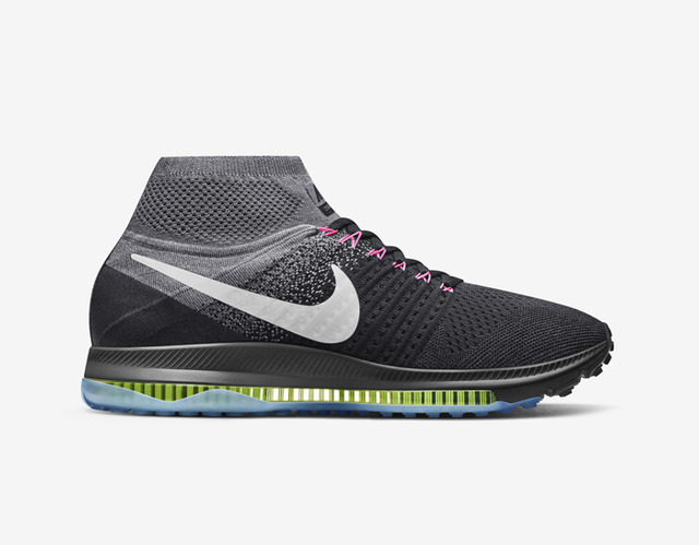 「ナイキ ズーム オールアウト フライニット（Nike Zoom All Out Flyknit）」（2万2,000円）