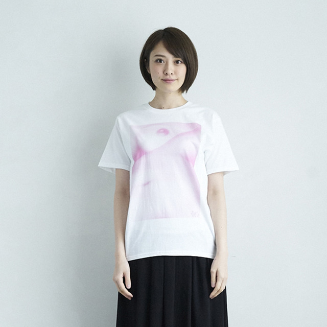 山口はるみの“HARUMI GALS”と“トーガ オッズ＆エンズ”がコラボ。T 