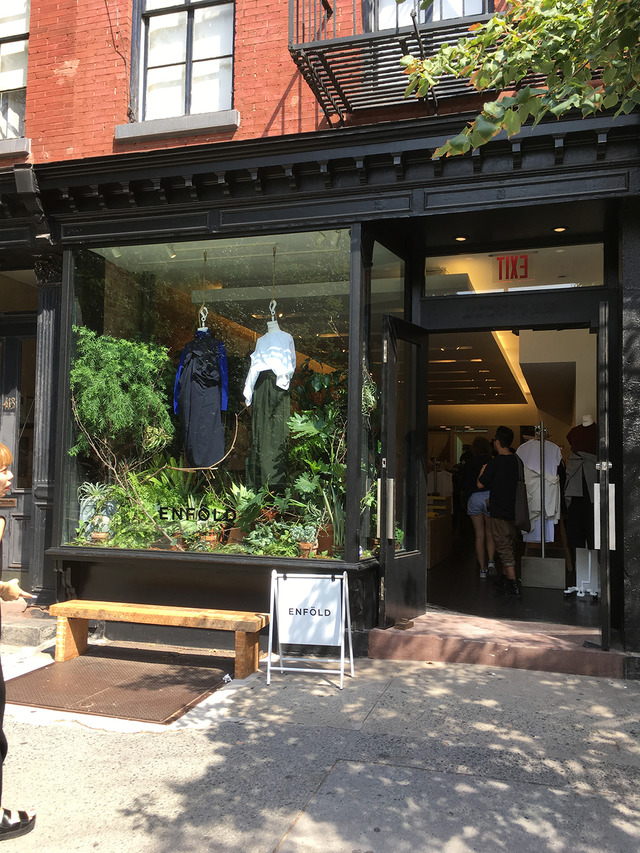 Enfold opens its first street-level store in New York! The store design ...