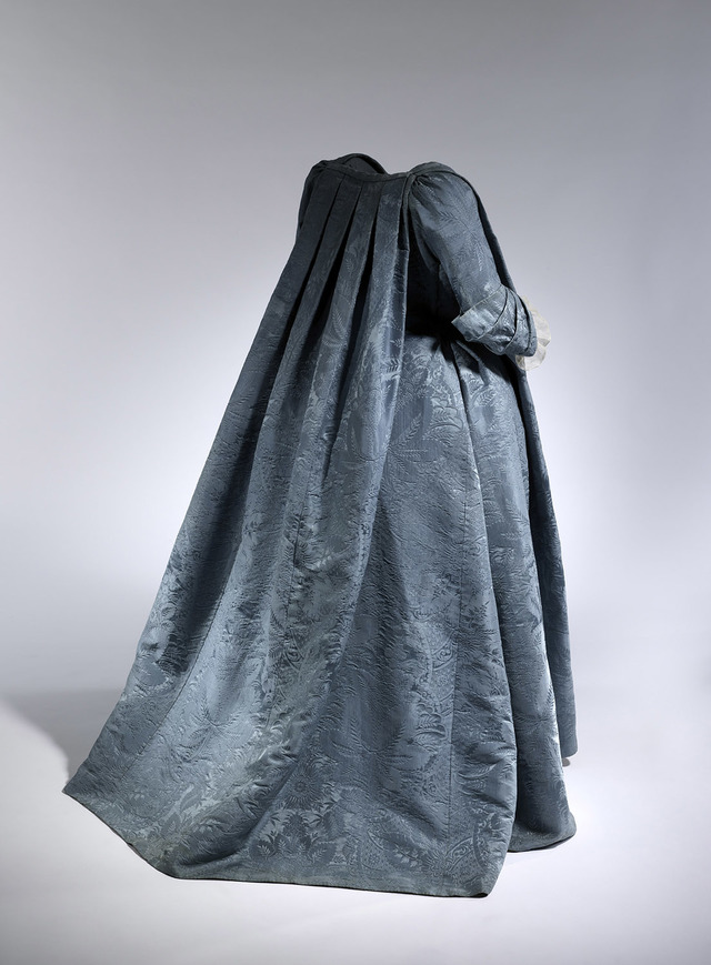 ファッションは生きたアート。川久保玲、三宅一生ら作品がNYメトロポリタン美術館へ一堂に会す PHOTO(7/7) FASHION