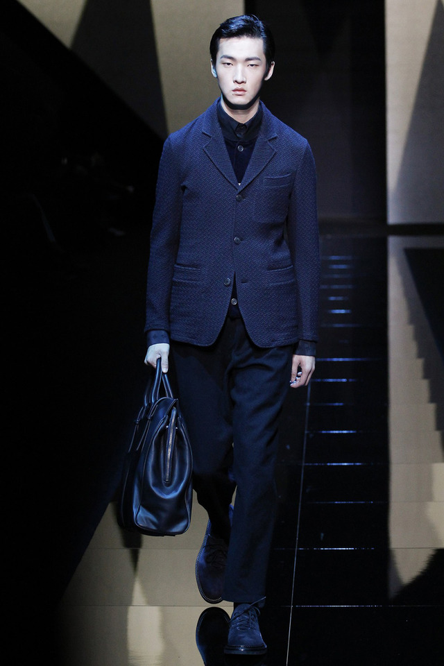 モダンな新しいクラシックで威厳を見せたジョルジオ アルマーニ 17 18秋冬メンズ Photo 59 75 Fashion Headline