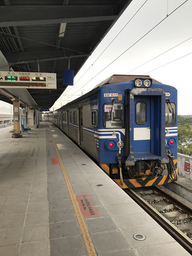 新幹線から台鐵に乗り換えて台南駅へ