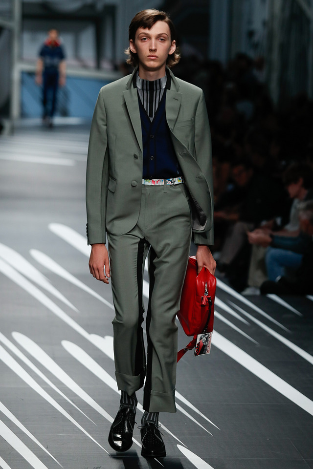 プラダが描く未来のテディボーイ 18春夏メンズ Photo 35 45 Fashion Headline