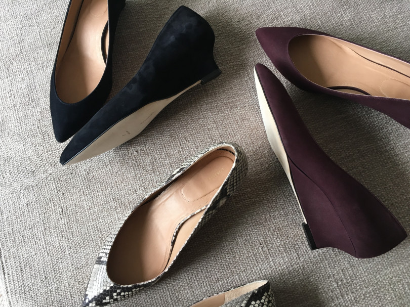 THE POINTED WEDGE（3色/各4万2,000円）