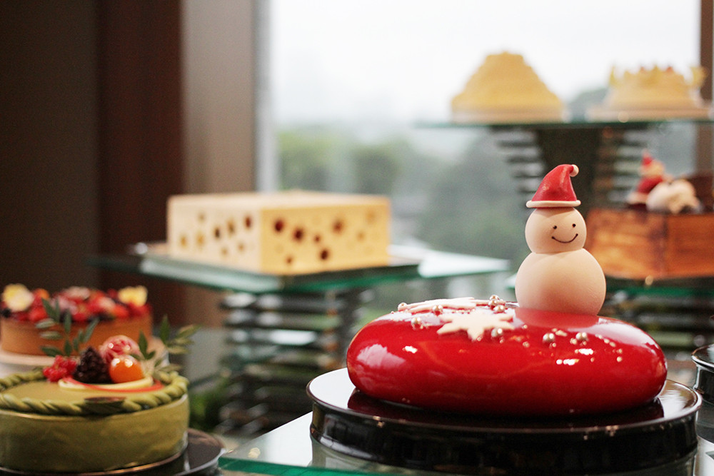 パレスホテル東京が17年のクリスマスケーキを発表 今年限定のケーキ シュトーレンは Gourmet Fashion Headline