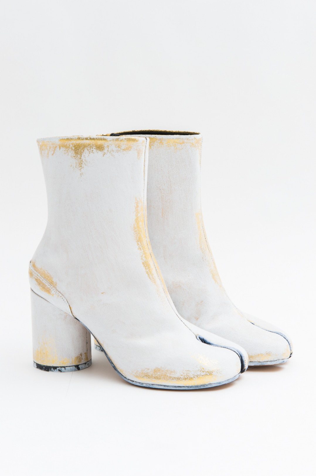 「Exclusive ‘Tabi’ boots for Dover Street Market Ginza」（15万6,000円）
