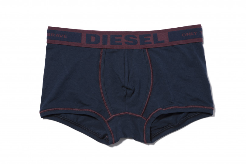 「2018 DIESEL VALENTINE WITH MAX BLENNER SPECIAL PACKAGE スペシャルパッケージ＋アンダーウェア」（税込6,480円）
