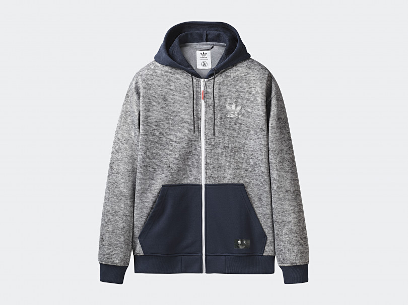 「UAS ZIP UP HOODY CD7724」（2万6,000円）