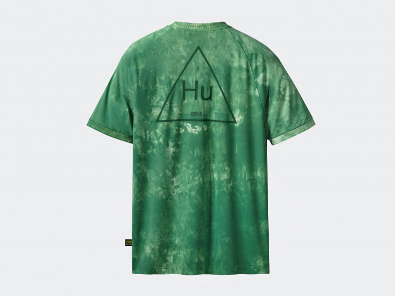 「HU HOLI TEE」CW9100（5,490円）