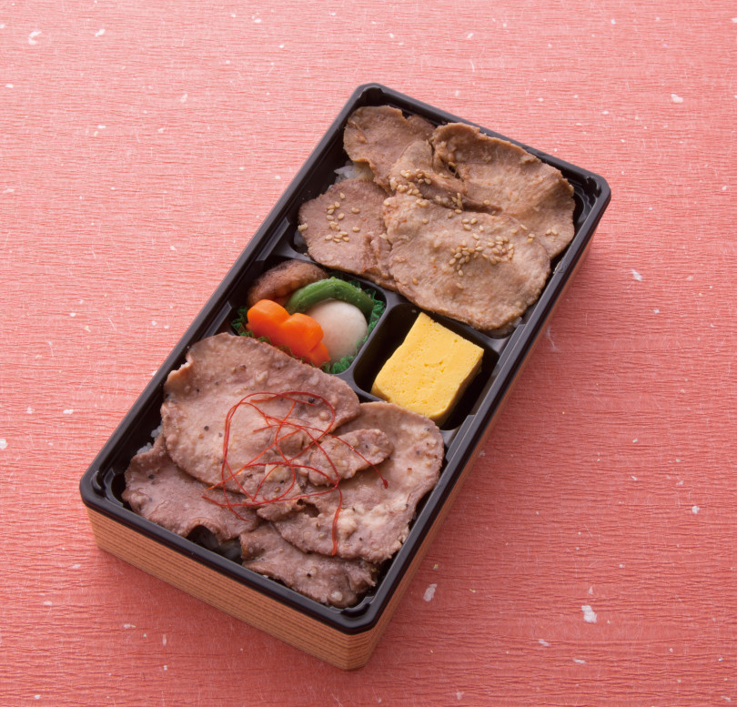 京葉ストリート「利休 牛たん丼たれと塩のW弁当」（税込1,280円）