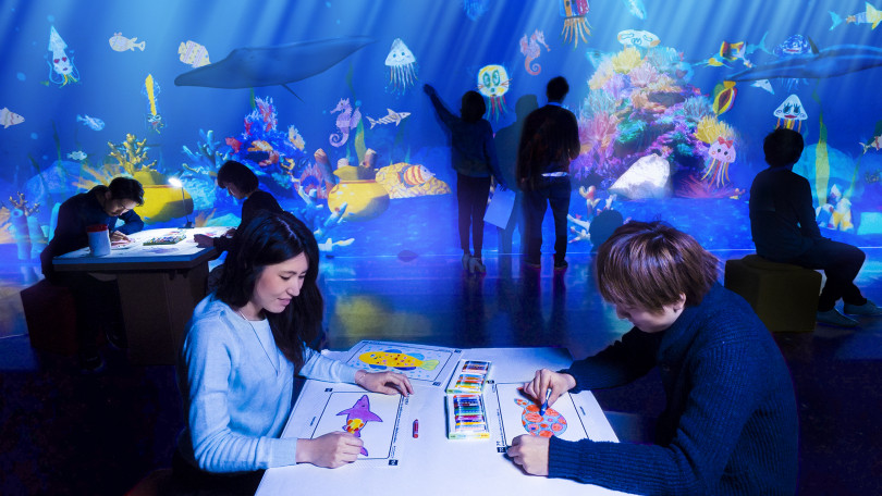 お絵かき水族館 / Sketch Aquarium teamLab, 2013-, Interactive Digital Installation, Sound: Hideaki Takahashi, teamLab