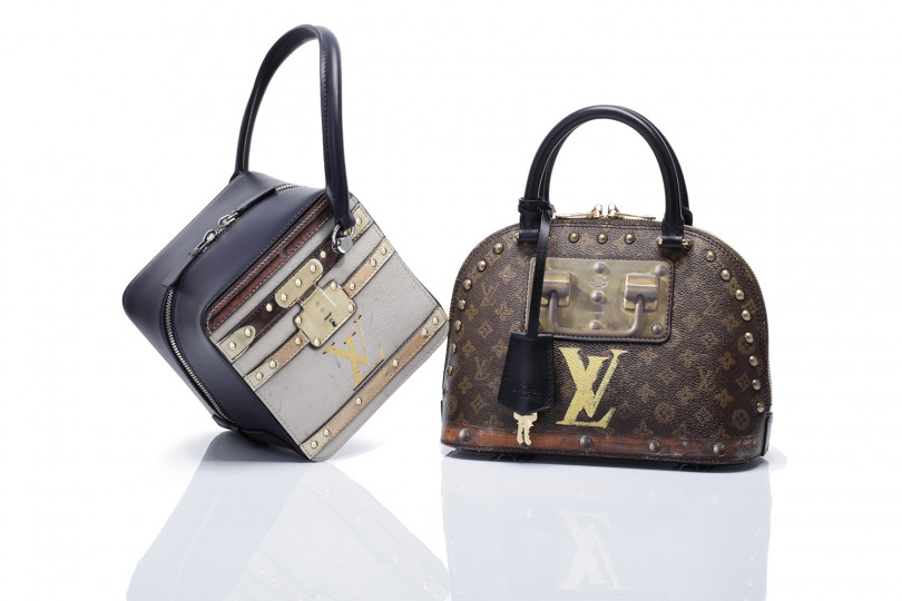 LOUIS VUITTON FALL-WINTER 2018 WOMEN'S POP-UP EVENT限定アイテム左から)スクエア バッグ（W16×H16×D16/26万9,000円）、アルマ BB（W24×H19×D11.5/24万6,000円）※予定価格