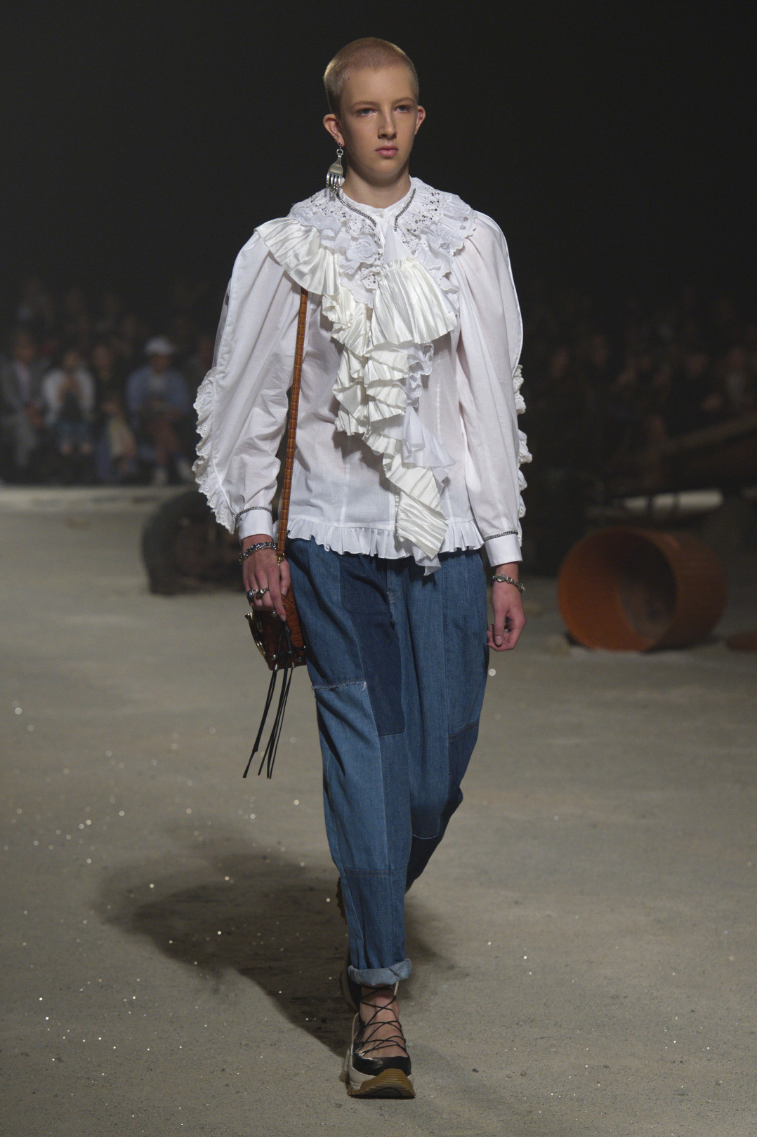 コーチのアメリカンオールド ニューエイジ ディズニーコラボはダンボやバンビ 19年スプリング Photo 99 Fashion Headline