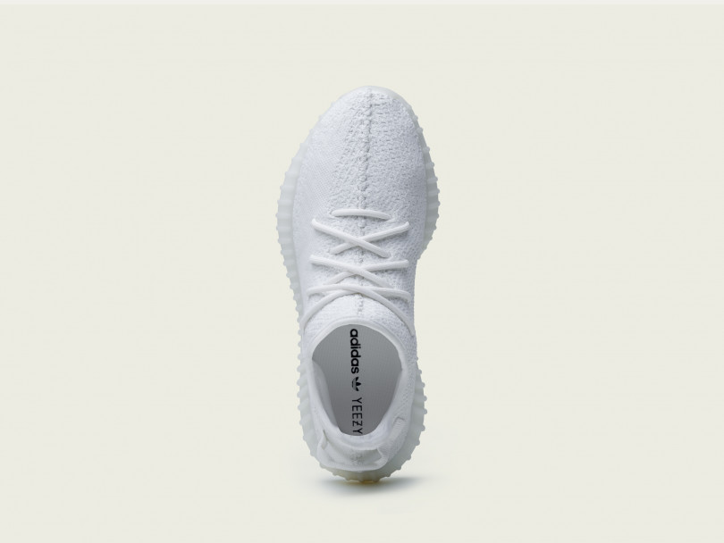 YEEZY BOOST 350 V2 TRIPLE WHITE（2万8,000円）